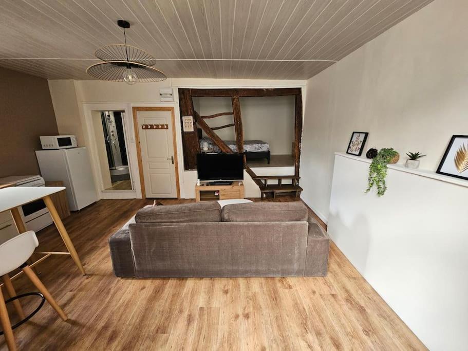 Studio Au Centre-Ville Baume-les-Dames Esterno foto